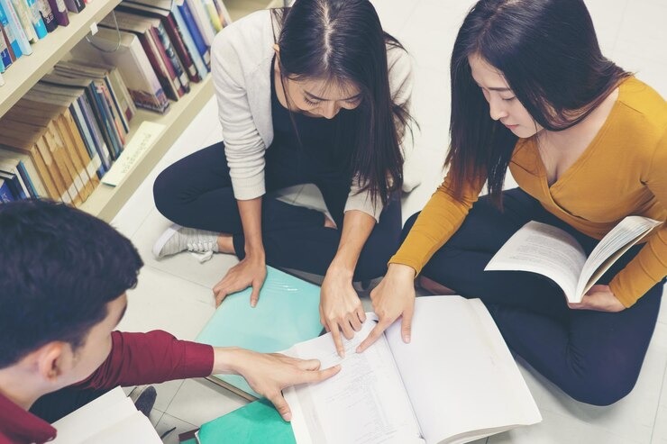 Cara Menggunakan Literatur dalam Proposal Penelitian